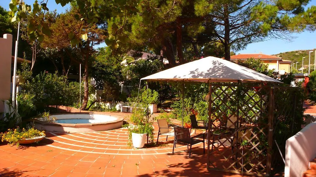 La Magnolia Apartment Santa Teresa Gallura 0*,  İtalya